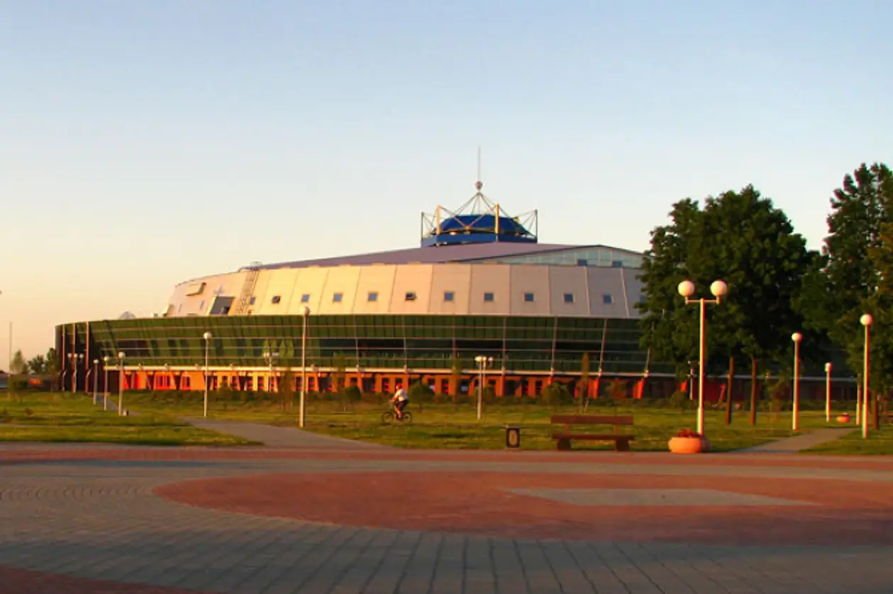Ледовый дворец бобруйск