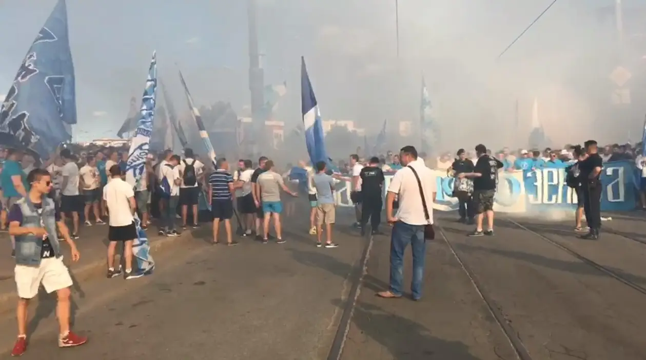 Фанаты «Зенита» захватили Минск. Масштабное шествие россиян