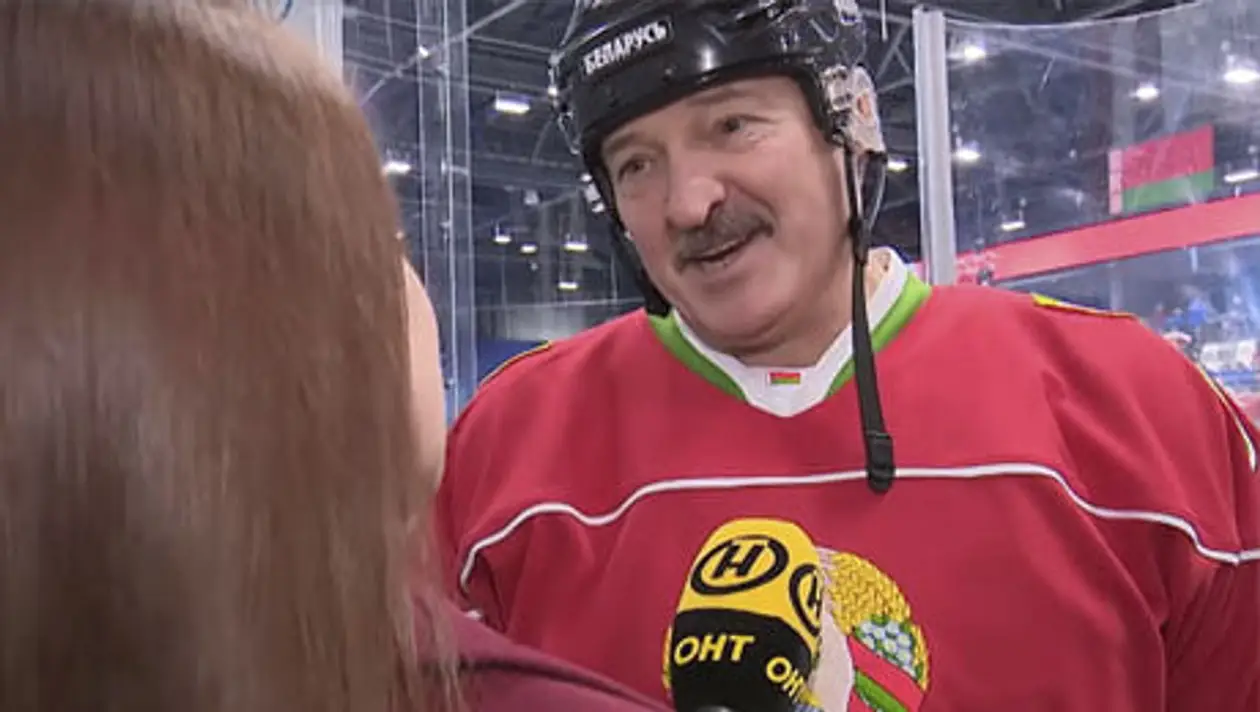 «Саша, у нас отмена!» Реакция байнета на то, что у Лукашенко забрали хоккейный ЧМ