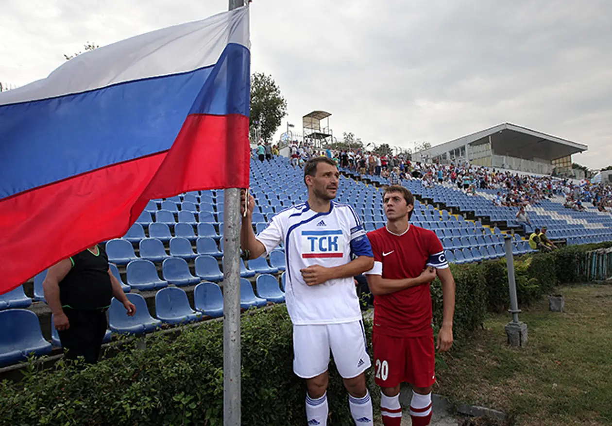 «Не Украине решать, где нам играть». Как крымский футбол стартовал в России