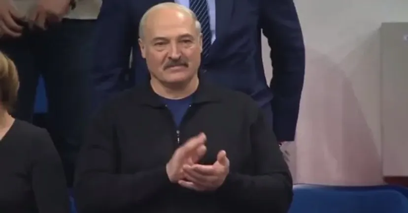 ВИДЕО: Эмоции Лукашенко после победы Соболенко в матче Беларусь - Германия