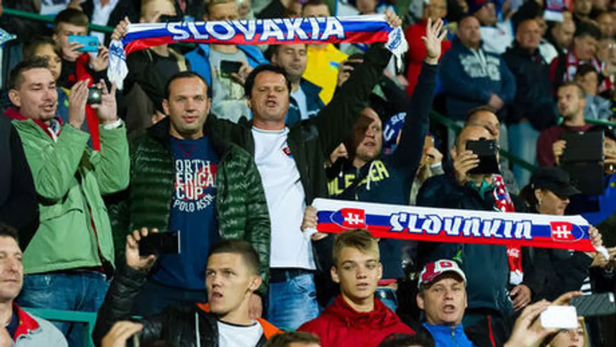 «Мы уступаем им что в футболе, что в хоккее». Реакция словаков на поражение от Беларуси