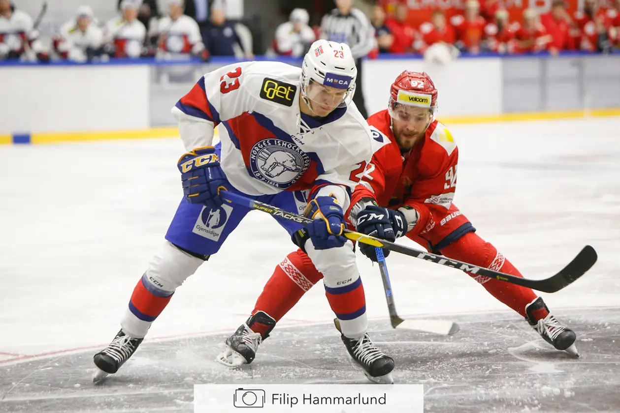 На хоккейном турнире в Норвегии хотели включить гимн Беларуси, но поставили «Касіў Ясь канюшыну»