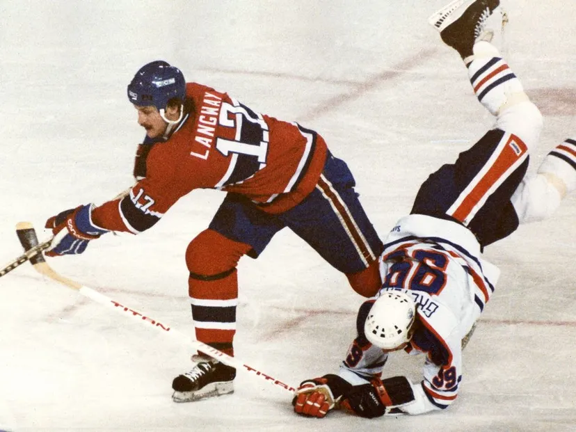 В 80-х первый раунд в НХЛ тоже играли до трех побед: молодой Гретцки выносил великий «Монреаль» и сам проигрывал андердогам