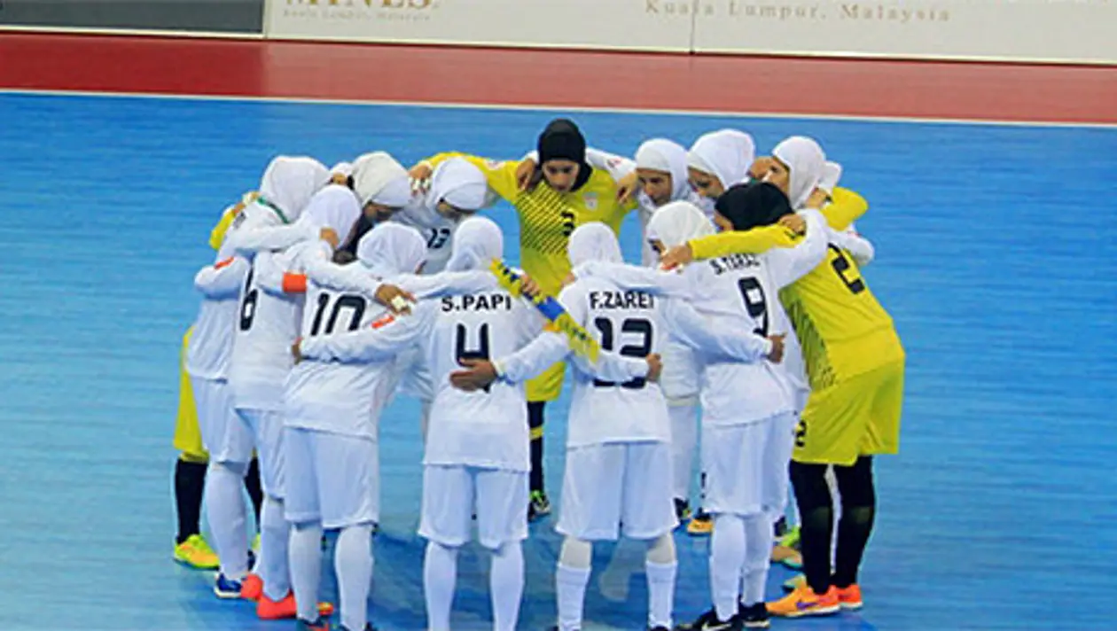Роскошный гол женской сборной Ирана по мини-футболу