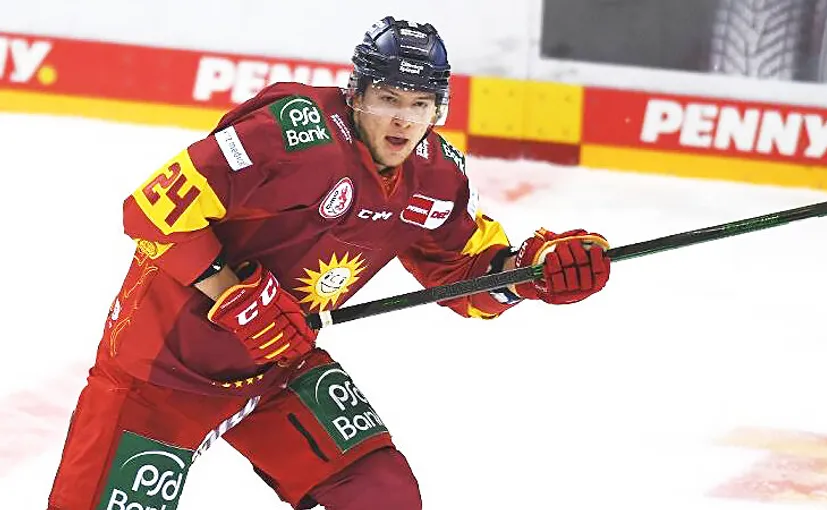 Беларус может поехать на ЧМ по хоккею, несмотря на санкции: сын легенды, не дождался вызова с Родины, еще недавно мечтал о КХЛ