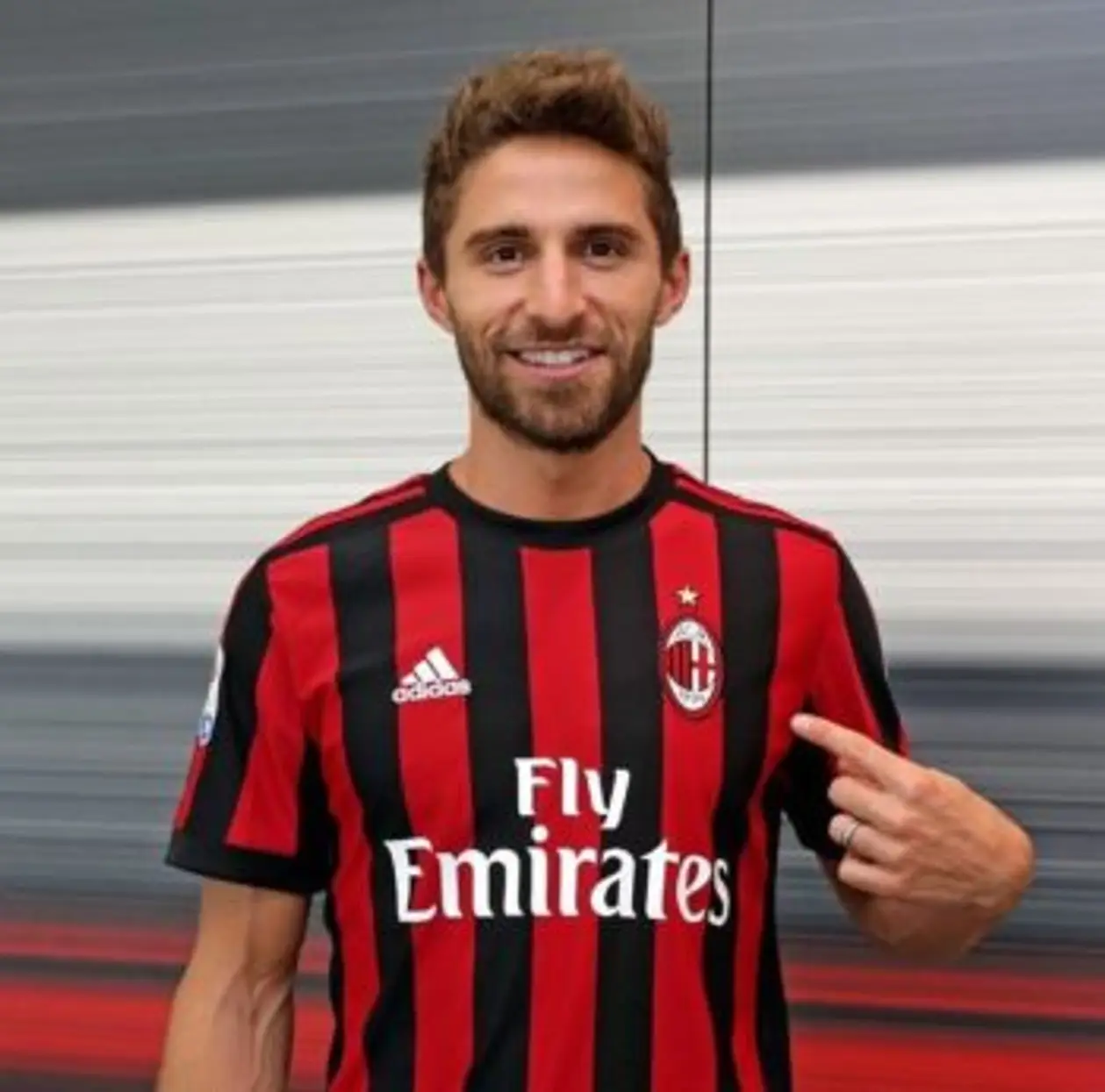 Официально: Фабио Борини — игрок «Милана»