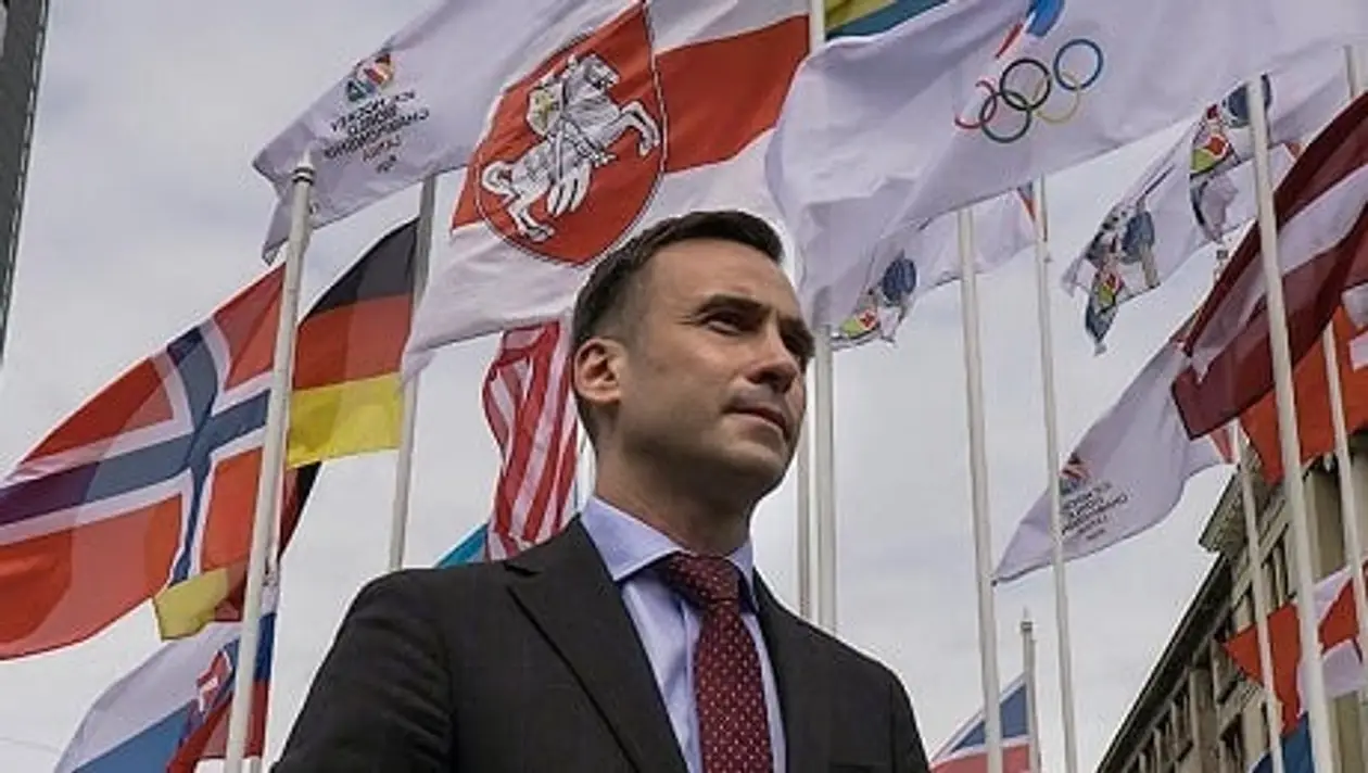 На мэра Риги за БЧБ среди флагов стран-участниц ЧМ завели уголовное дело – он в ответ пригласил Лукашенко в Гаагу