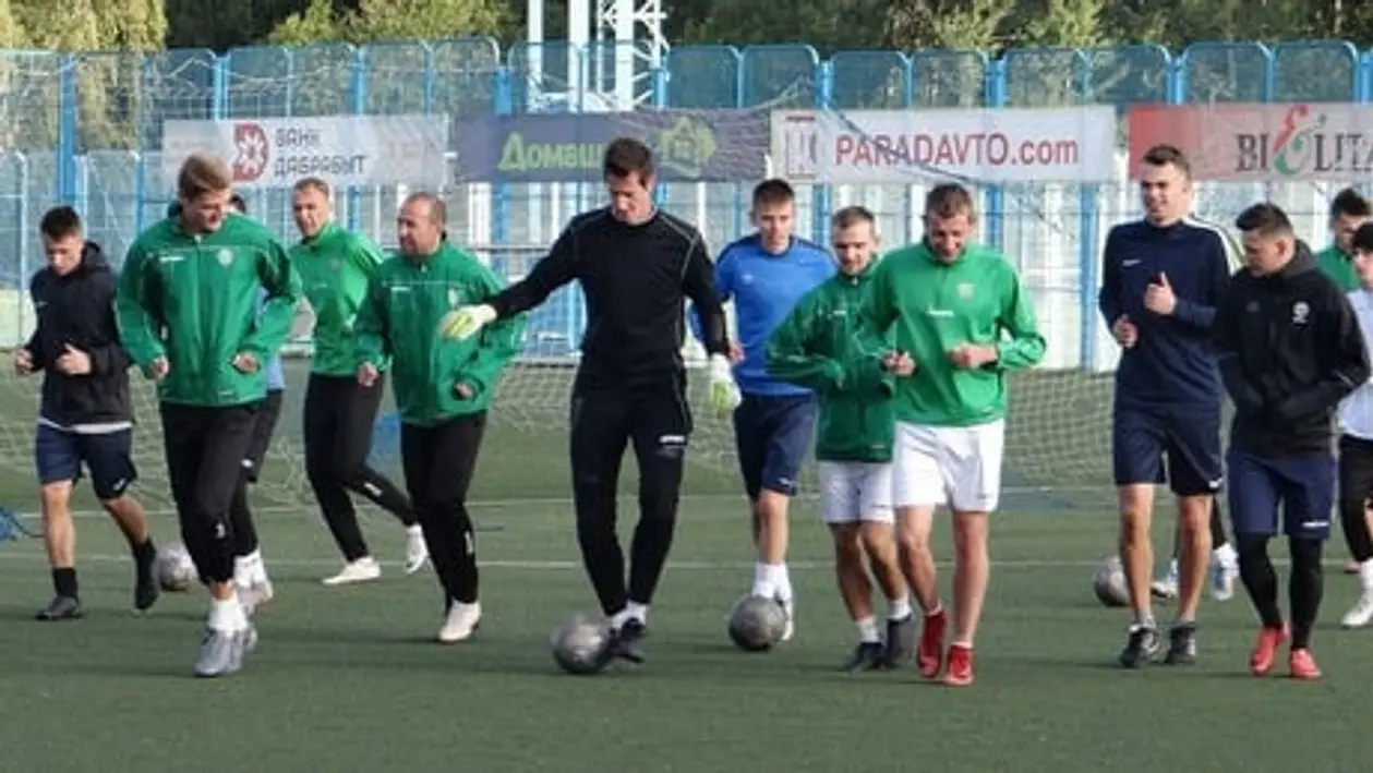 С лучшим футболистом Беларуси, экс-тренером молодежки и своей группой подготовки. «Молодечно» пишет новую историю