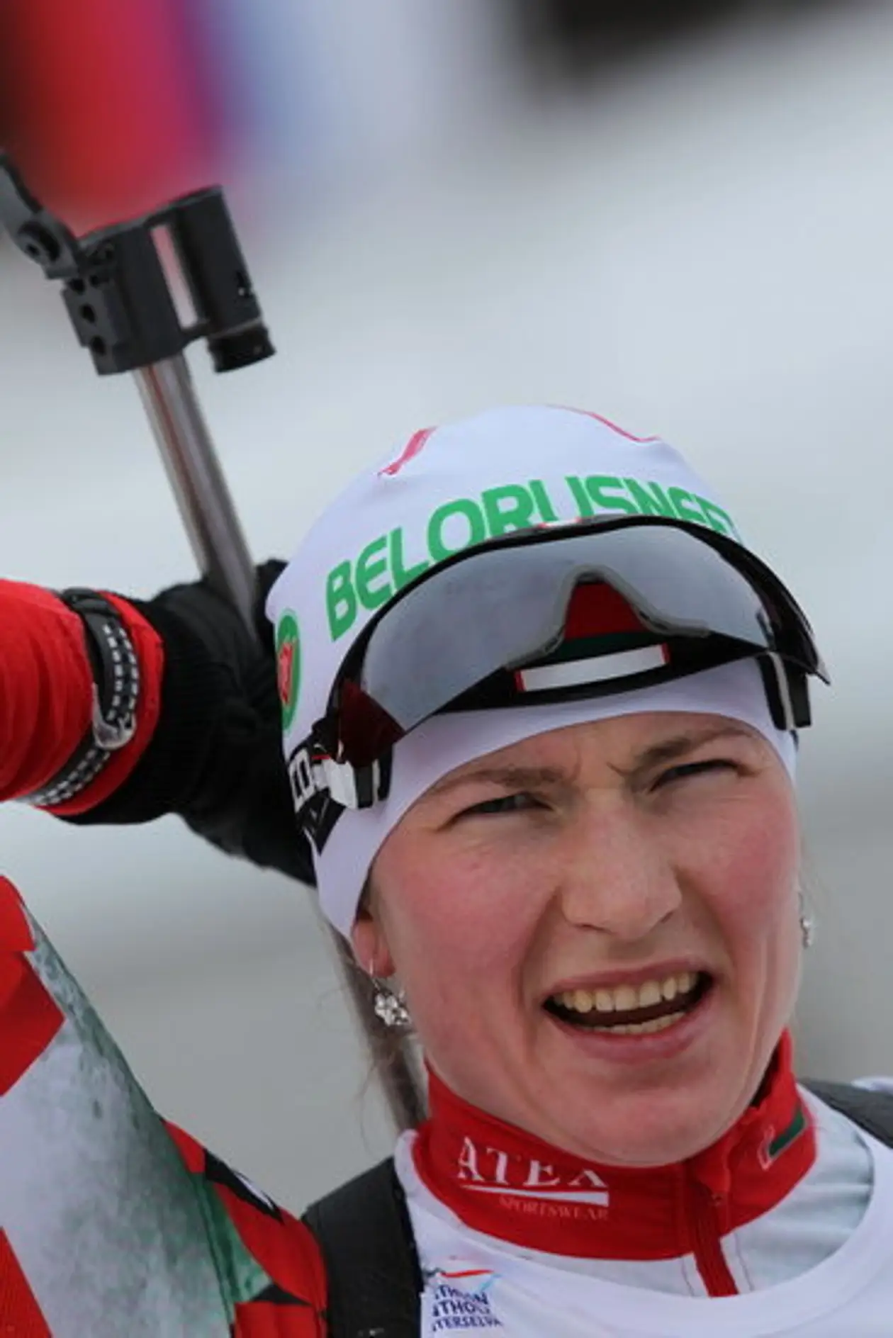 Погоня Домрачевой, спринт у лыжников и еще 4 сюжета олимпийского дня