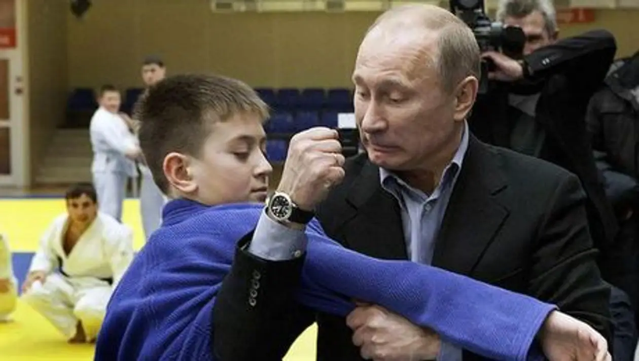«Путин, горжусь я дружбою с тобой...» Япринцев подарил песню президенту России?