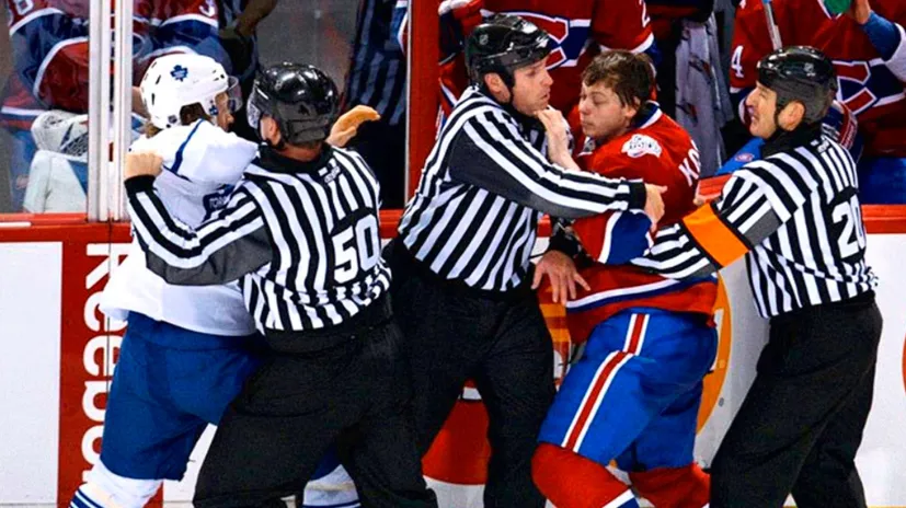 10 лет назад Костицын и Грабовский играли в НХЛ и кидались друг на друга с кулаками. Сейчас оба в «Динамо»