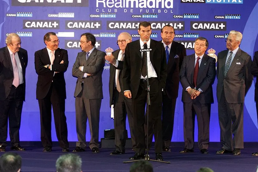 Трансфер Зидана из «Юве» в «Реал»: Перес готов был платить еще больше