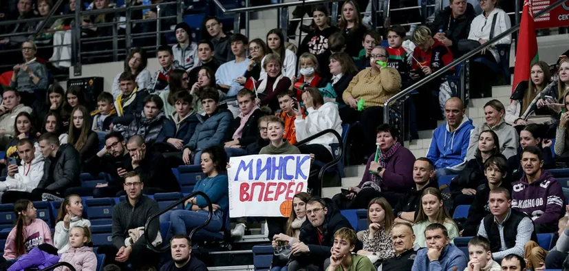 Экс-«Цмокі» и хоккейное «Динамо» вдруг выдали аномальное число зрителей, хотя уныло валятся в своих лигах – вот чем это можно объяснить