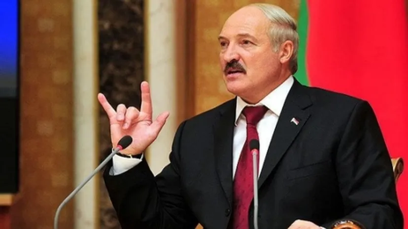 По государеву веленью. Как Александр Лукашенко тасует спортивную колоду
