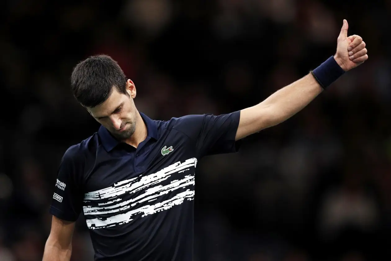 ATP Париж: Джокович вырвал победу у Муте, Тим справился с подачей Раонича