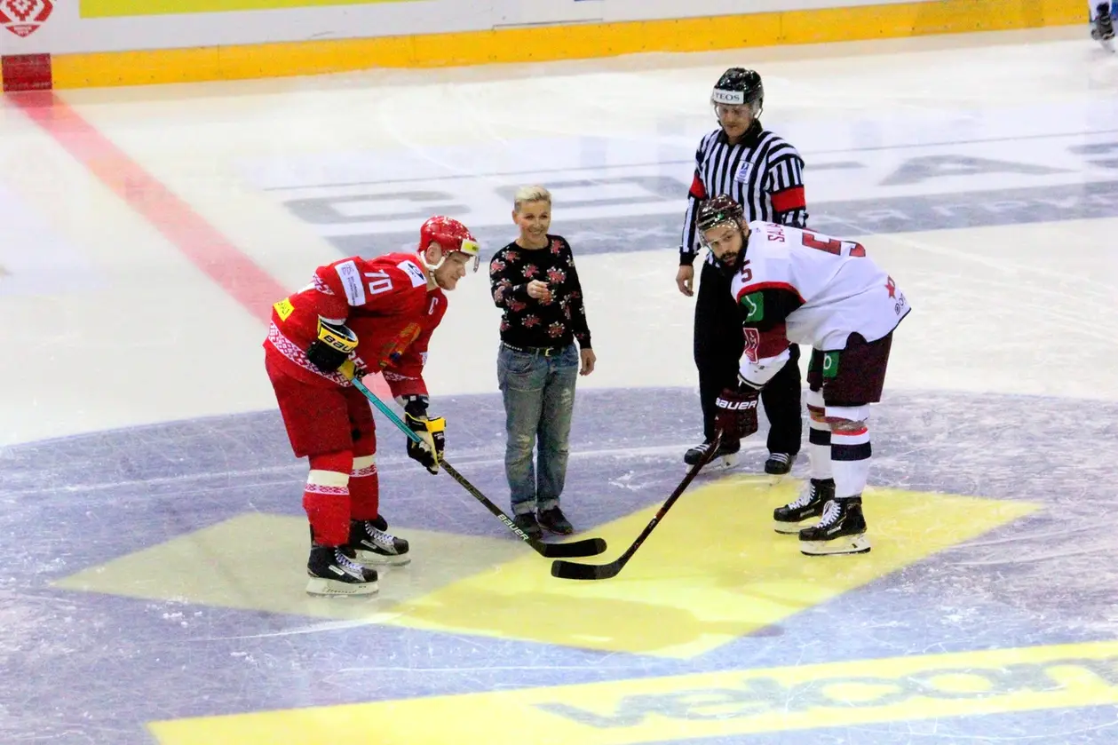 Как Беларусь и Латвия рубились в финале «Кубка четырех наций velcom». Фоторепортаж