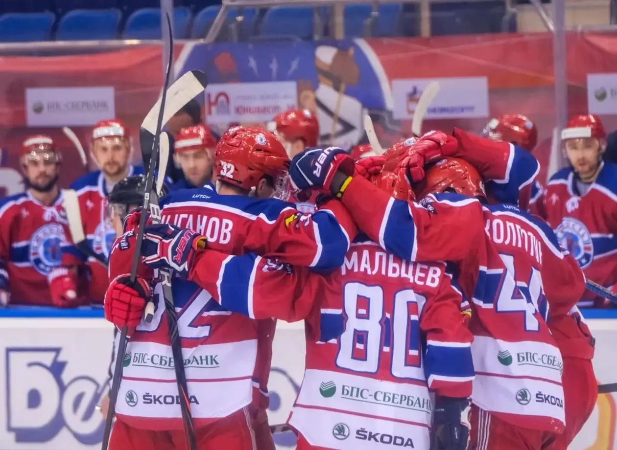 В Экстралиге начинается плей-офф – самое горячее время белорусского хоккея! Кто там сыграет?