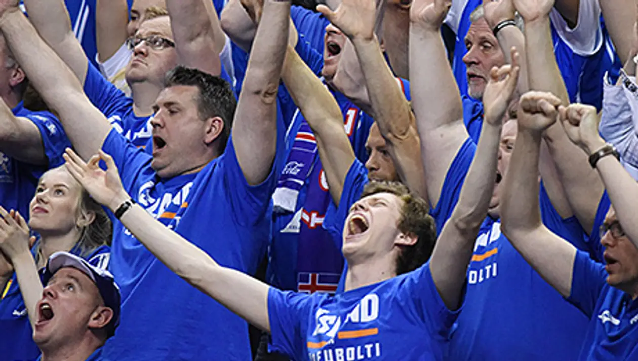 Почему баскетбол – это песня. Болельщики Исландии поблагодарили команду после Евробаскета-2015