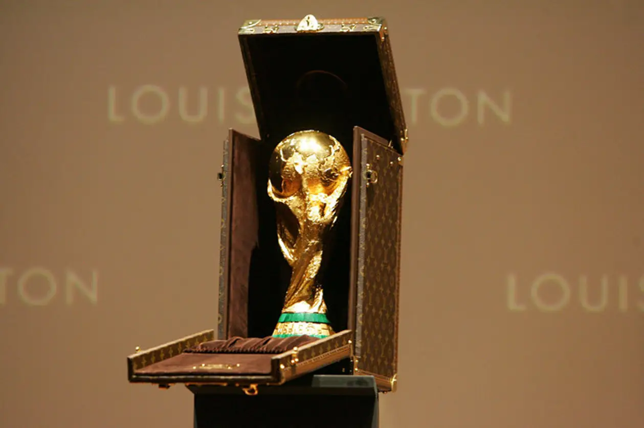 Кейс для Кубка мира заказали у Louis Vuitton. Титановый корпус, кожаные углы