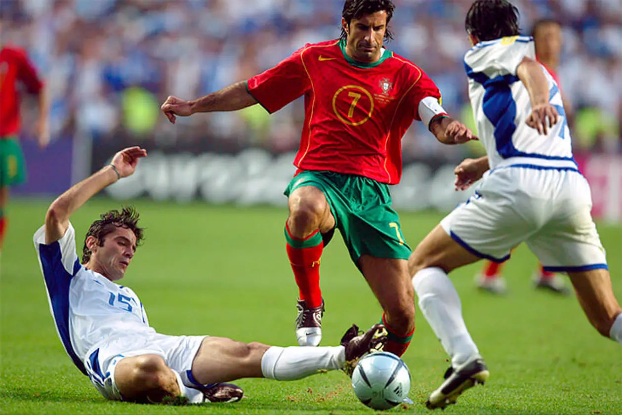 Казахстан греция футбол когда играют. Че 2004 финал. Греция че2004. Сборная Греции чемпион евро 2004. Португалия Греция евро 2004 финал.