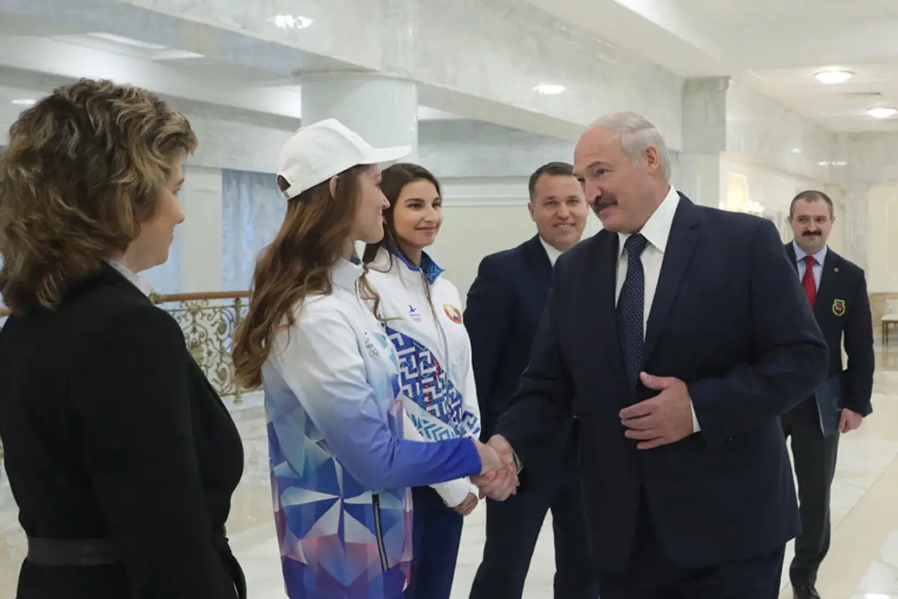 Лукашенко показали форму на Олимпиаду-2020. А как вам?