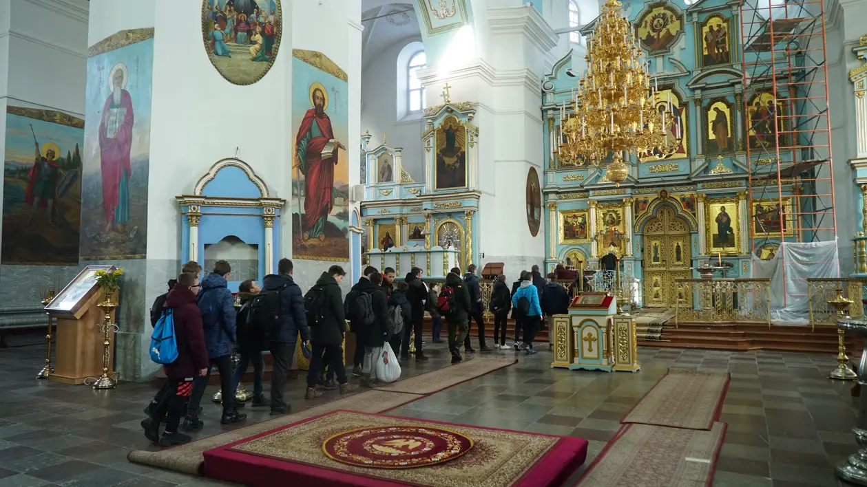 Участники ZubrCup побывали в одном из главных центров белорусского православия