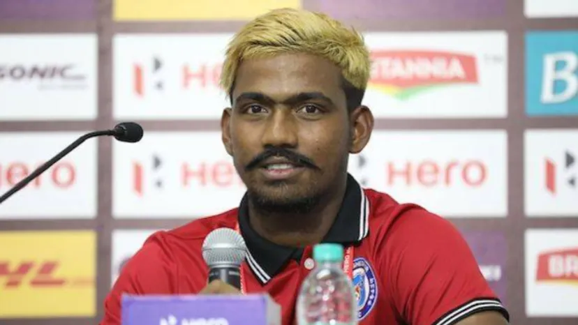 16-летний футболист забил в чемпионате Индии – это рекорд. Но оказалось, что ему 28