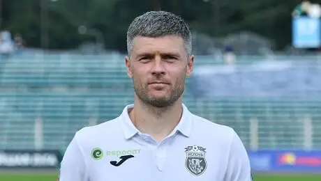 «Славия» отыгралась с 0:2 – но Януш добыл победу для «Ислочи» второй матч подряд