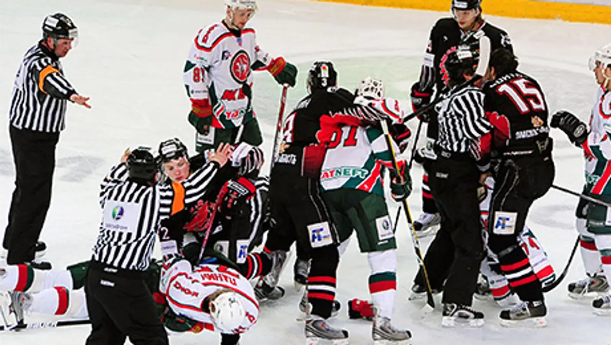 «Сибирь» – «Ак Барс» и еще 4 неожиданных разгрома в плей-офф КХЛ