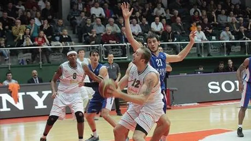 Веремеенко в Топ-16 Еврокубка и другие события в жизни баскетболистов из Беларуси