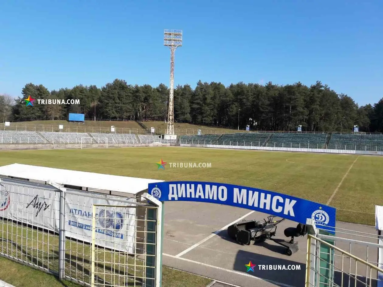 Белорусские стадионы готовятся к началу сезона. Чей газон круче?