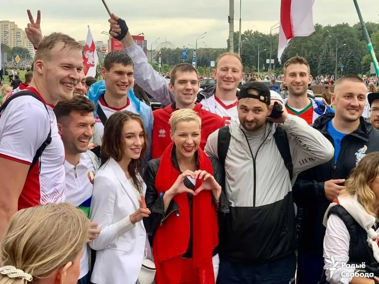 Фонд спортивной солидарности помогает спортсменам, забанил НОК и работает над отменой ЧМ в Минске. Рассказываем, как помочь мощнейшей инициативе