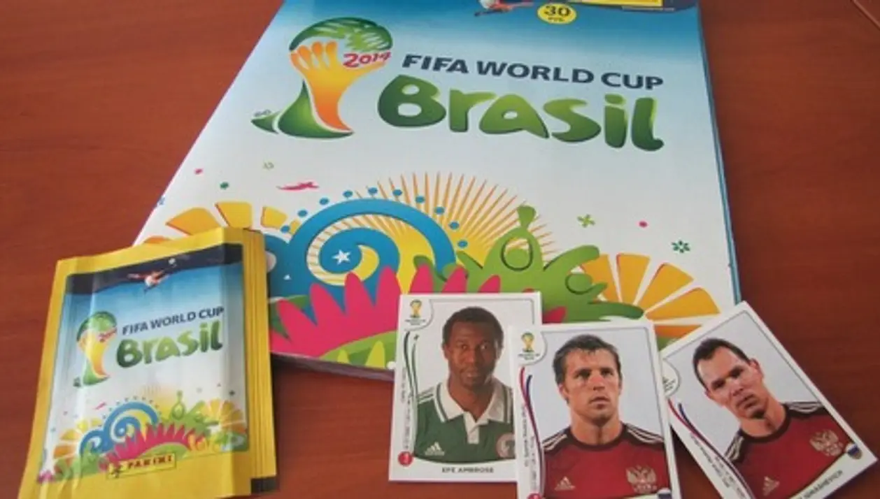 «Не купил булочку – пошел за наклейками». Как белорусские футболисты собирают альбомы «Brasil-2014»