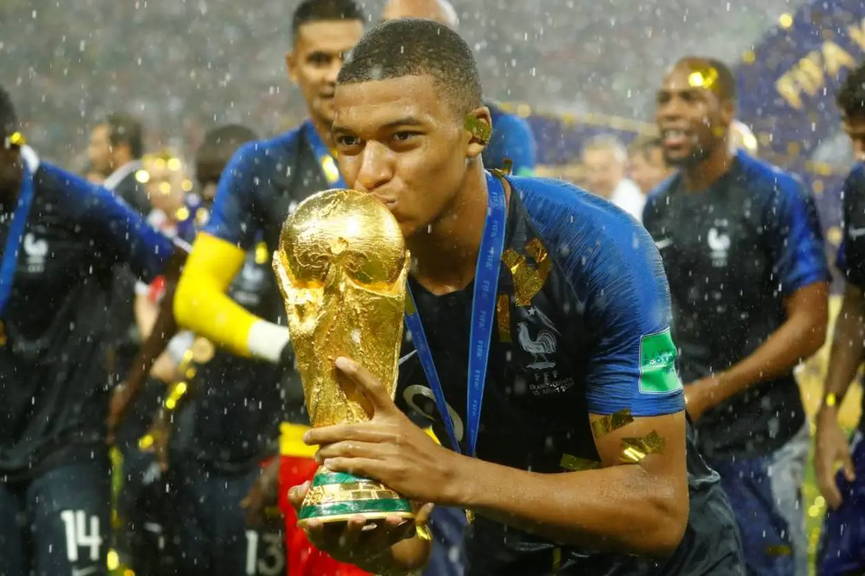Чемпионат мира 2018: момент, когда статус величайшего футболиста перешел к новой суперзвезде