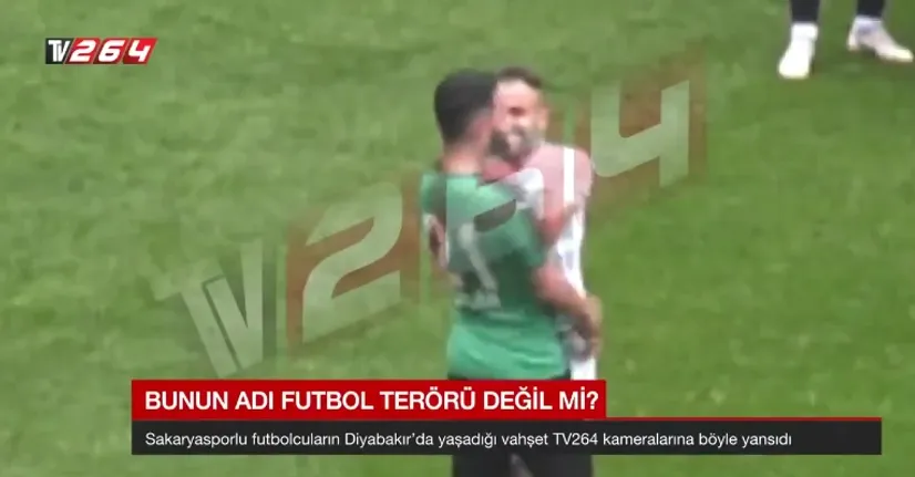 В Турции футболист пронес на игру бритву или иголку. И тыкал ей соперников