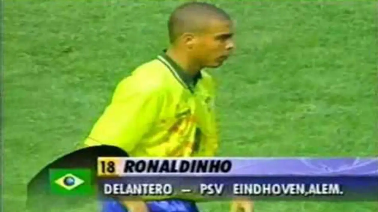 На Олимпиаде-1996 Роналдо пришлось играть под именем Роналдиньо. В сборной Бразилии был еще один Роналдо