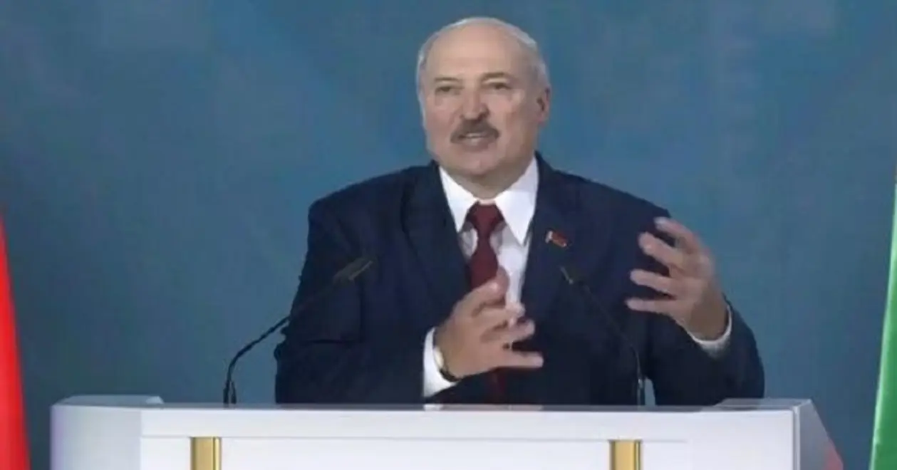 «Потеющий, болезненного вида старик у микрофона». Первый главред «Прессбола» отреагировал на обращение Лукашенко к народу