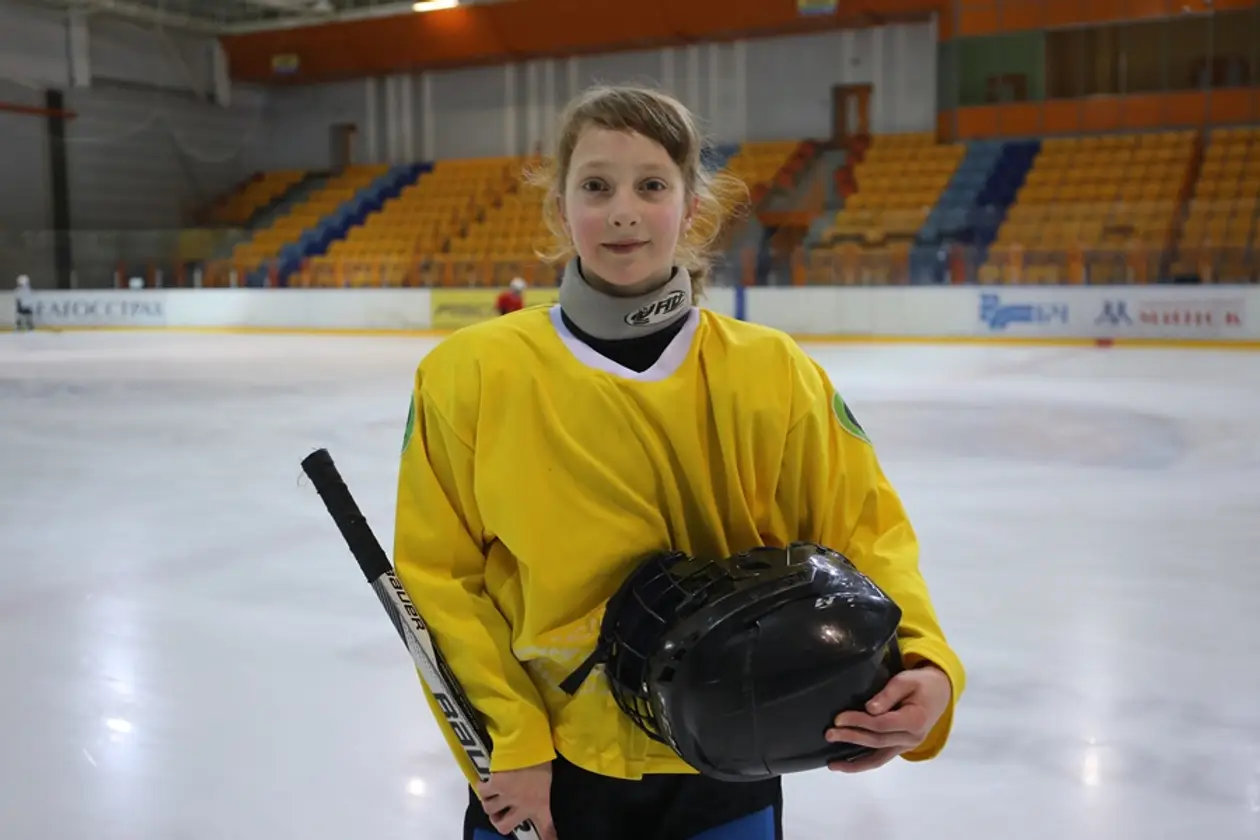 10-летняя Марина Сургель – первая девочка из Лиды, которая начала осваивать азы хоккея