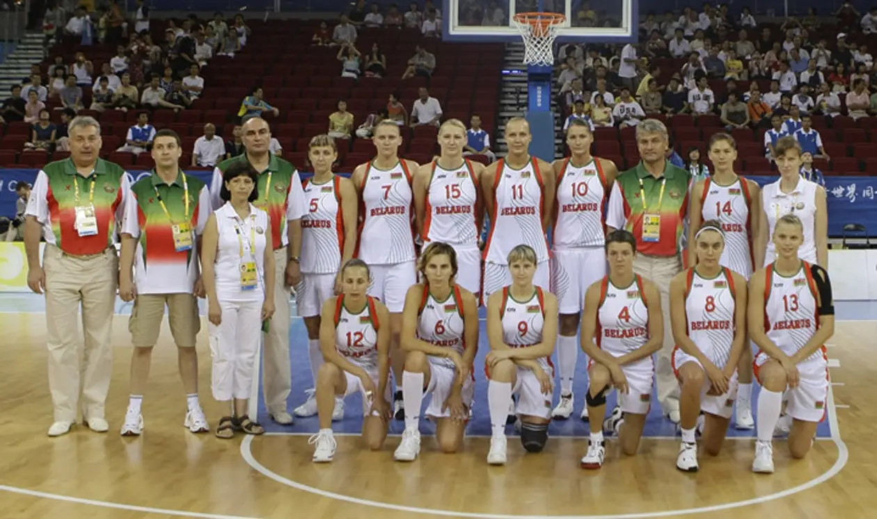 Топы белорусского баскетбола жалуются, что их не подпускают к сборной и федерации. Проверили, так ли это
