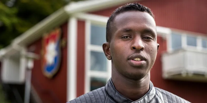 Беженец из Сомали спас шведскую команду от вылета, перешел в «Эмполи», а теперь оказался в Бресте
