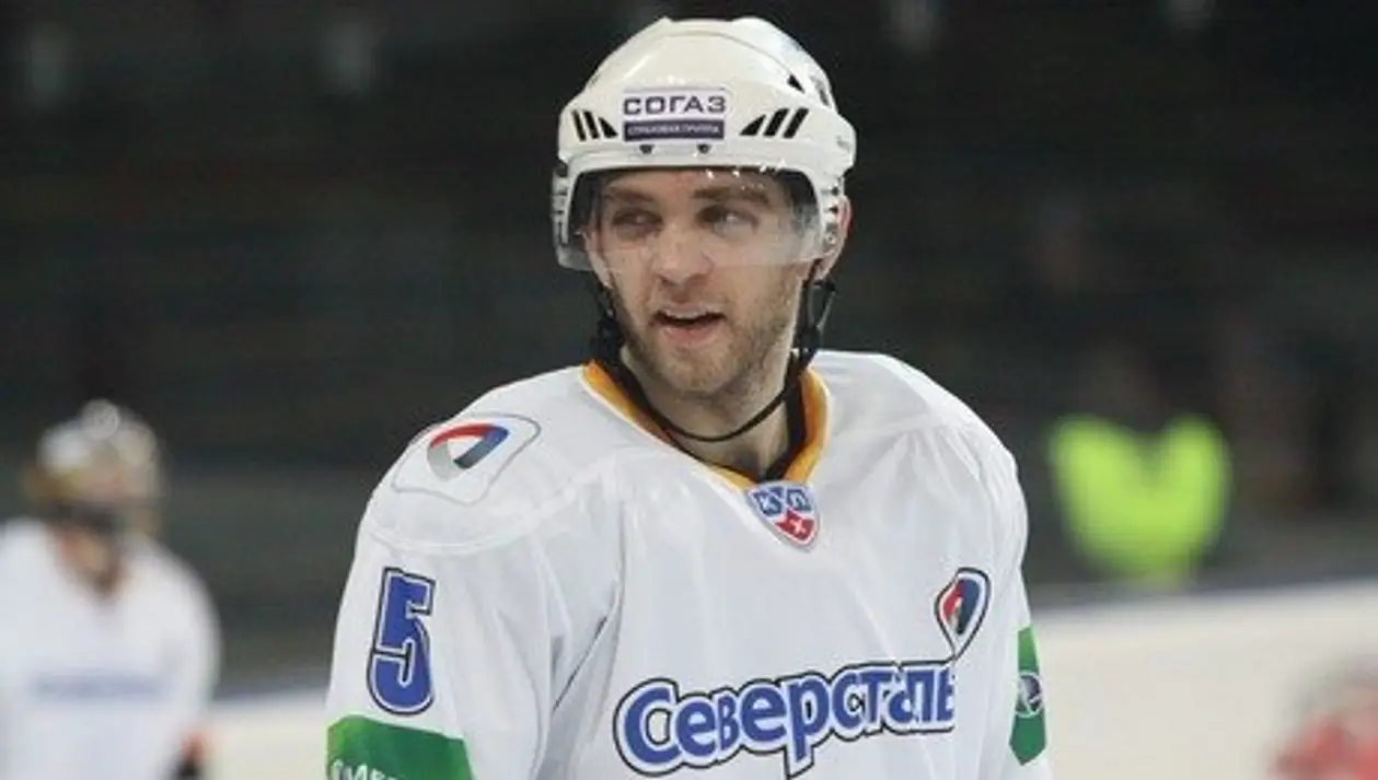 Стасенко забрасывает дебютную шайбу в КХЛ за шесть сезонов в лиге. Видео